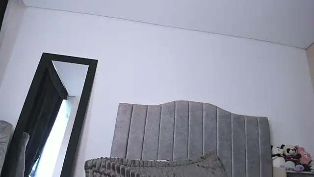 Mariana_Castro9: онлайн-секс-чат