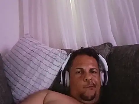 Electriboy90 Show in webcam