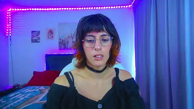 goth_minerva – webcam-show