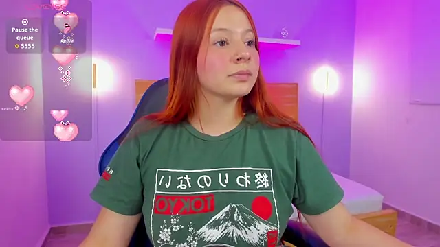 Chat +18 de kitty_sweeety_ ao vivo