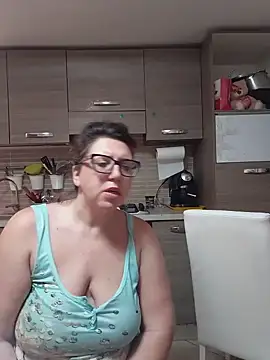 Chat +18 de SinfulMarkedQueens ao vivo