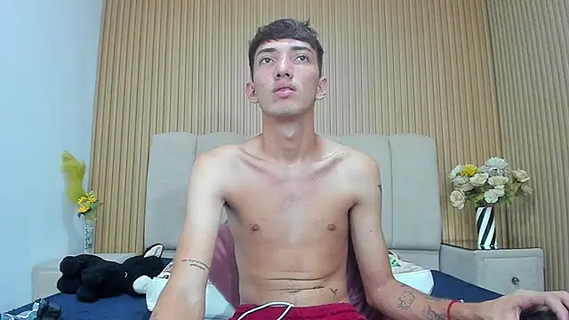 Chatroom XXX en direct de MichaelVasquex
