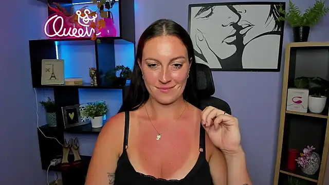 FUN_AMI Live XXX Chat