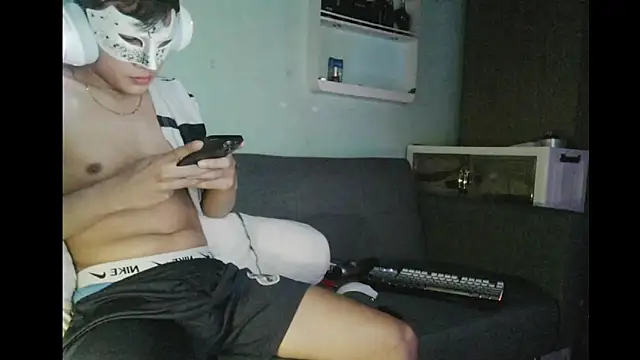 boyhigh1997 Live XXX Chat
