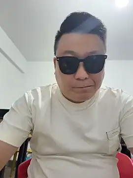 Chat XXX en directo de langzi-888
