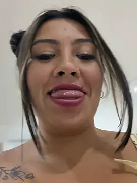 LIZ-06_'s Webcam Show