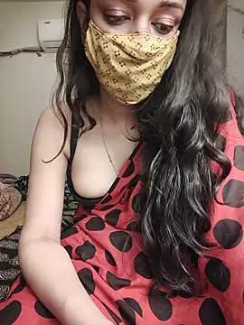 Lavanya_sexyyのラ イブXXXチャット