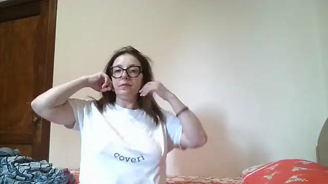 Miasexmilf's Live Chat Room