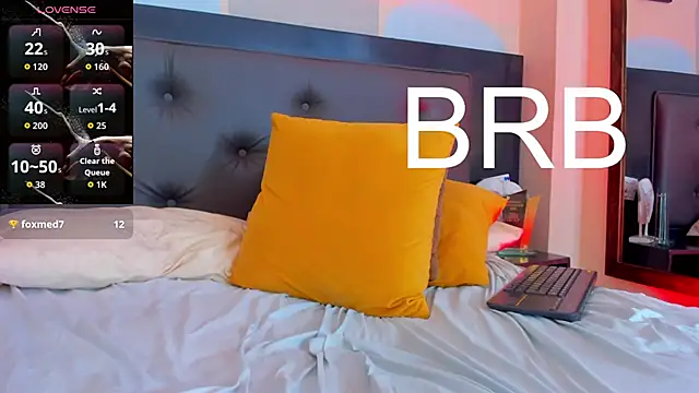 Boy_Mathew Adlı Modelin Web Kamerası Şovu