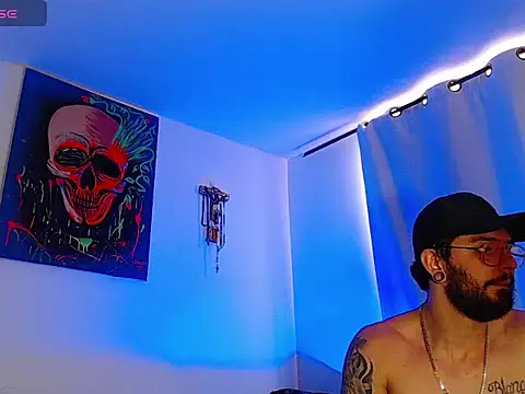 عرض كام Axel_Stton