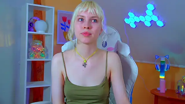 Chat XXX en directo de HannahHollis