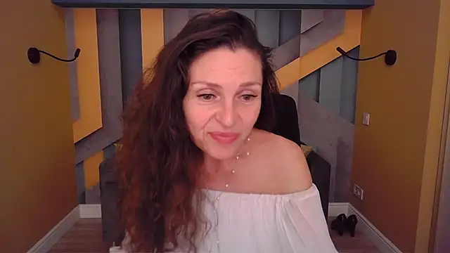 EllaLong live XXX chat