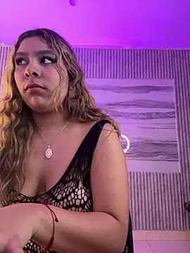 Chatroom XXX en direct de Sophie19__