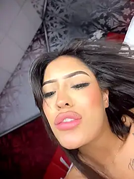 MystiqueXXX Live XXX Chat