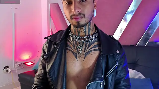 JuanCamiilo_66n Webbikameraesitys