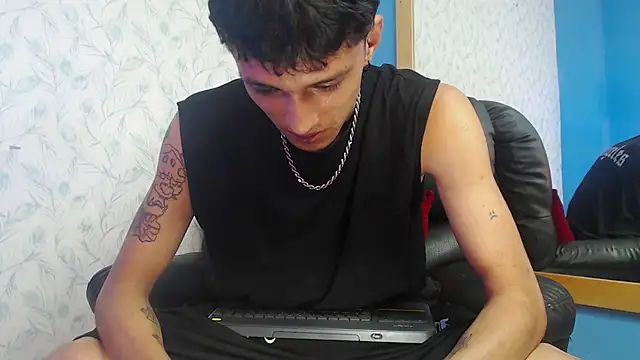 Chat XXX Live Lean_Portman