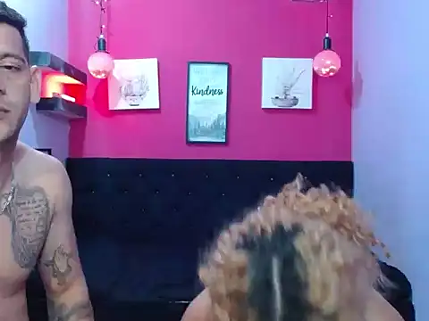 Chat XXX ao vivo de horny_destroy