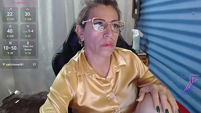 Chayla_Ruiz's Live XXX Chat