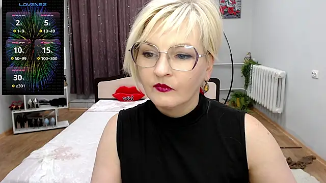 Czat XXX na żywo – BlondeBrilliant7