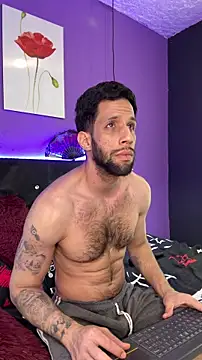 Karim_mansurn Webbikameraesitys
