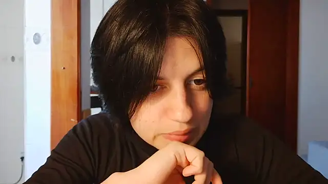 XXX chat uživo modela kyslrana