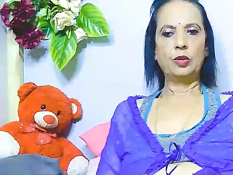 Hot_queen58 Adlı Modelin Canlı XXX Sohbeti