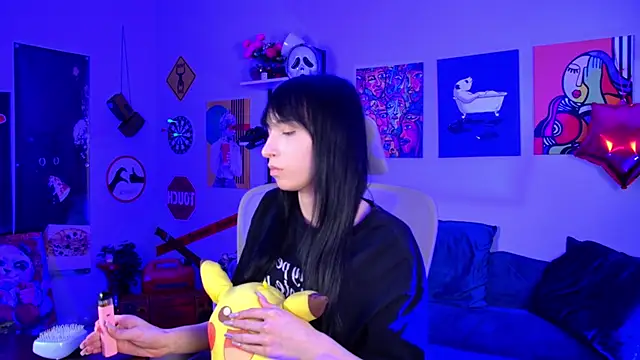 SeraphineSparda's Live XXX Chat