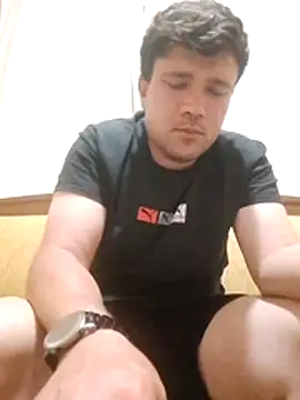 Canercakan Chat XXX in diretta