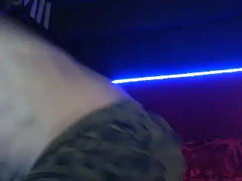Edgingheaven69 Show in webcam