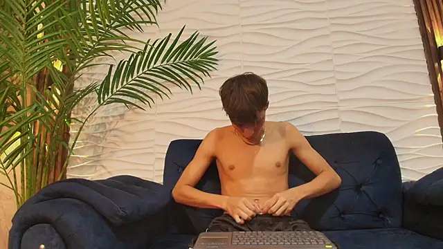 Pavo_tv Webcam Show