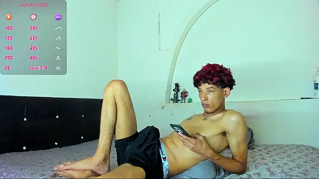 liammendoza98 Webcam Show