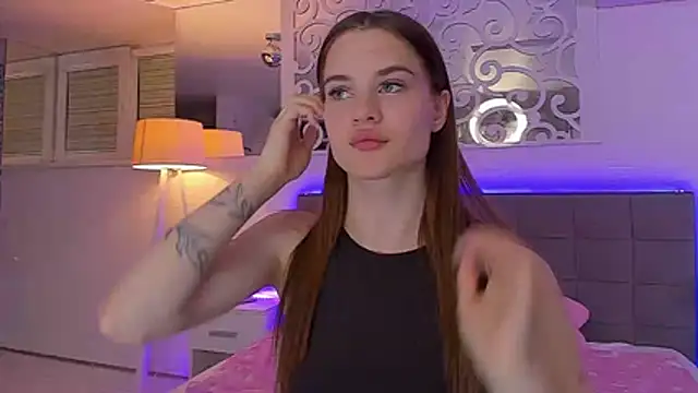 Chat XXX en directo de LuisaClover