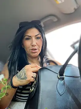 Czat XXX na żywo – LittleMissEeve