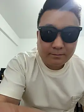Chat XXX en directo de langzi-888