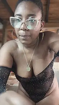 Chat +18 de ChanneldelaCroix ao vivo