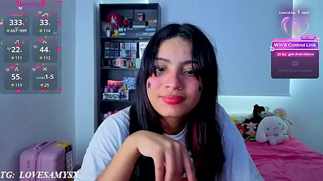 Chat +18 de Lovelyamyy ao vivo
