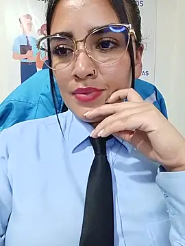 MAYE__13 在線直播表演