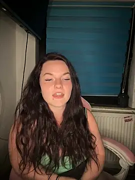 צ'אט XXX בשידור חי של SecretSarah