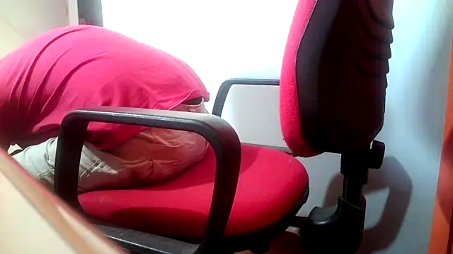 truble78 Live XXX-Chat