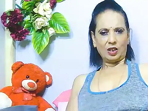 Hot_queen58: απευθείας συνομιλία ΧΧΧ