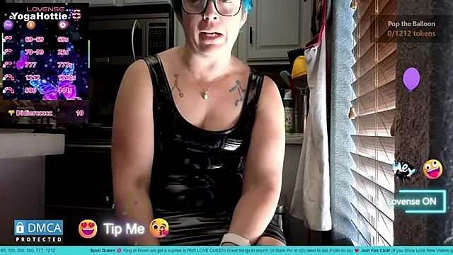 Sembang XXX Secara Langsung YogaHottie76