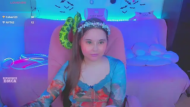 Lolisuccub – Live XXX-chat
