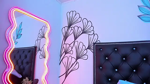 Sweet_Ariadna_ Live XXX-Chat