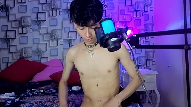 Twink_Sebas7 – Kamerová šou