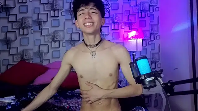 Twink_Sebas7 – Kamerová šou
