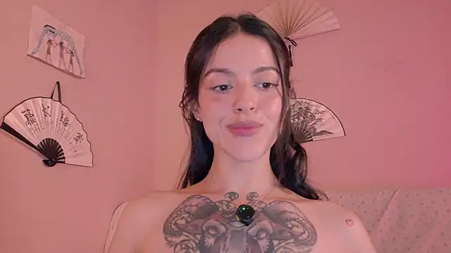 phoenix_xx Adlı Modelin Canlı XXX Sohbeti