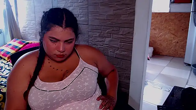 XXX chat uživo modela girl_milk2