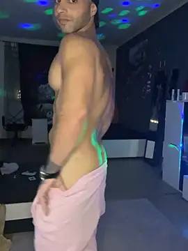 Mohdollmen Pertunjukan Webcam