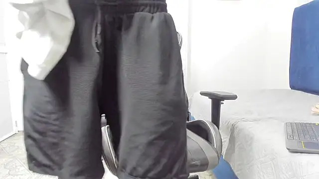 Онлайн чат XXX jacob_cum23
