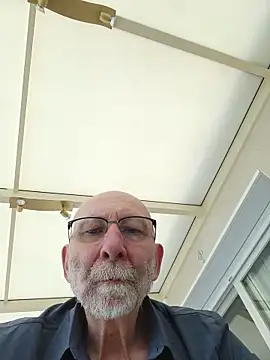 briochin Chat XXX live